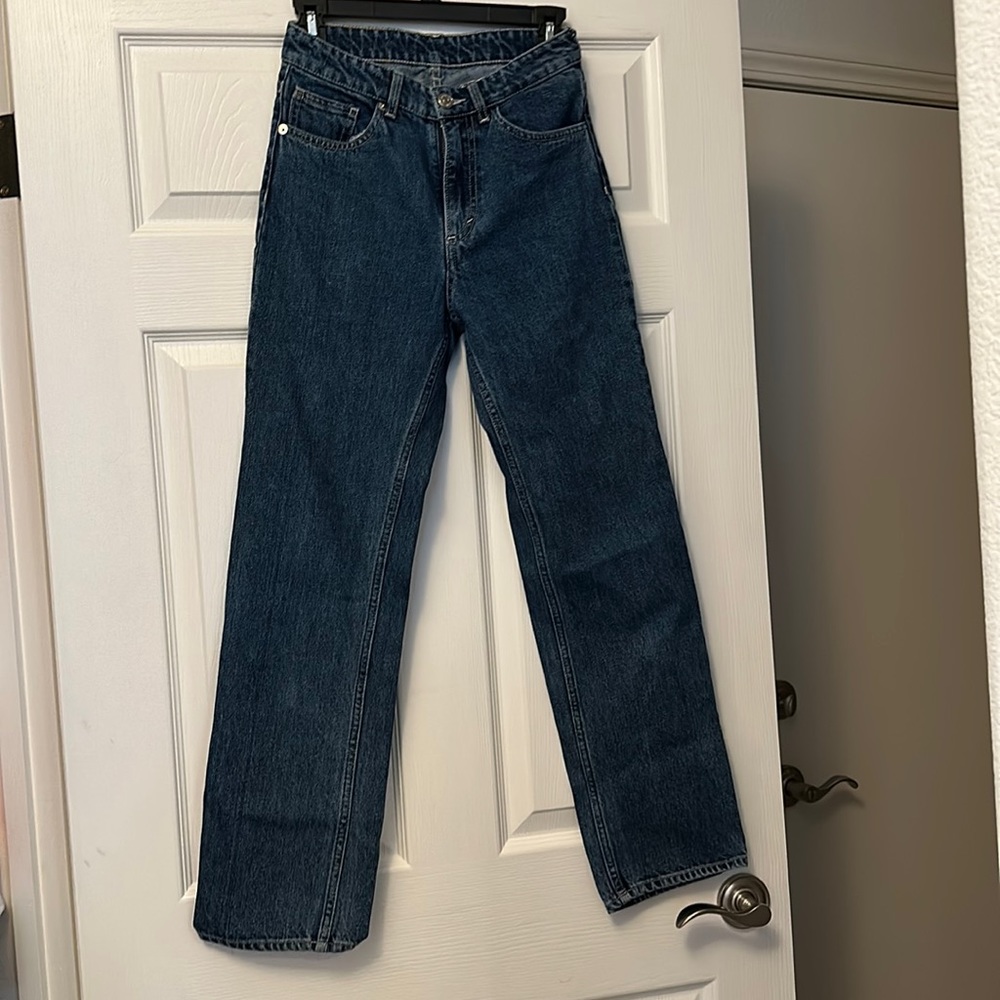 MONKI Ikmo Girlfriend High Waist JEANS 👖 25